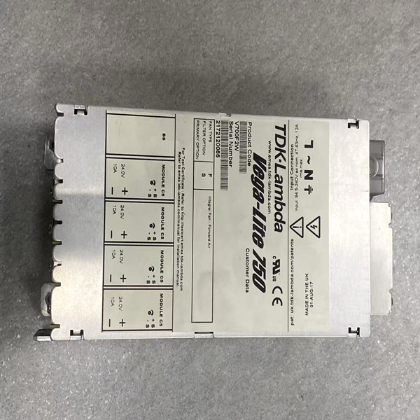 ˹������Դģ�� V700F2W ���ص�ѹ����ά��